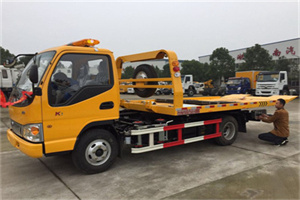 澄海哪里有拖车服务