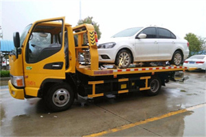 澄海附近拖车救援24小时服务热线